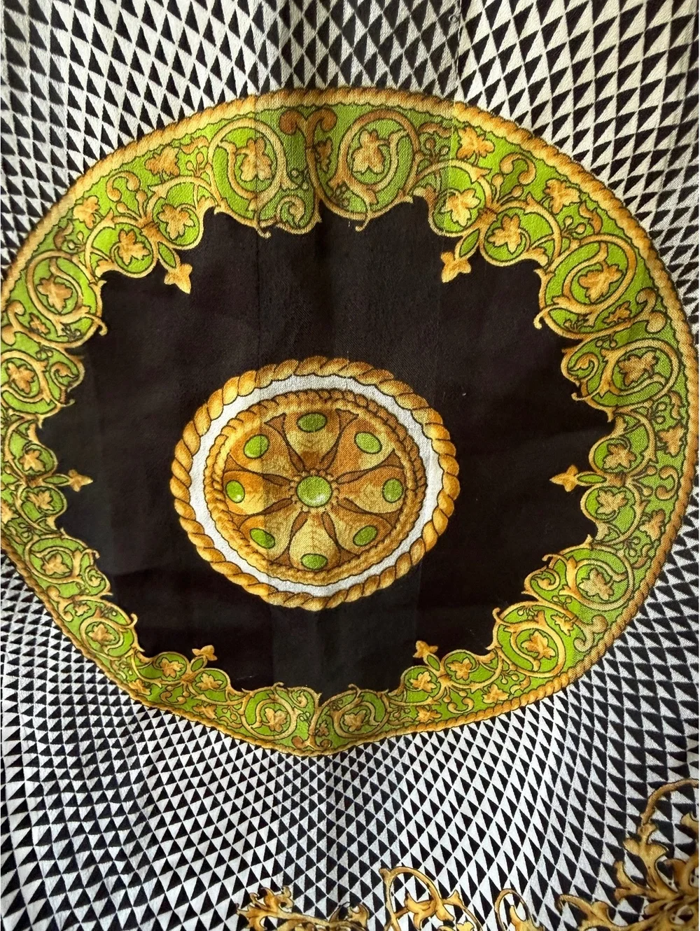 Elegant Green and Gold Patterned Scarf with Geometric and Baroque Design